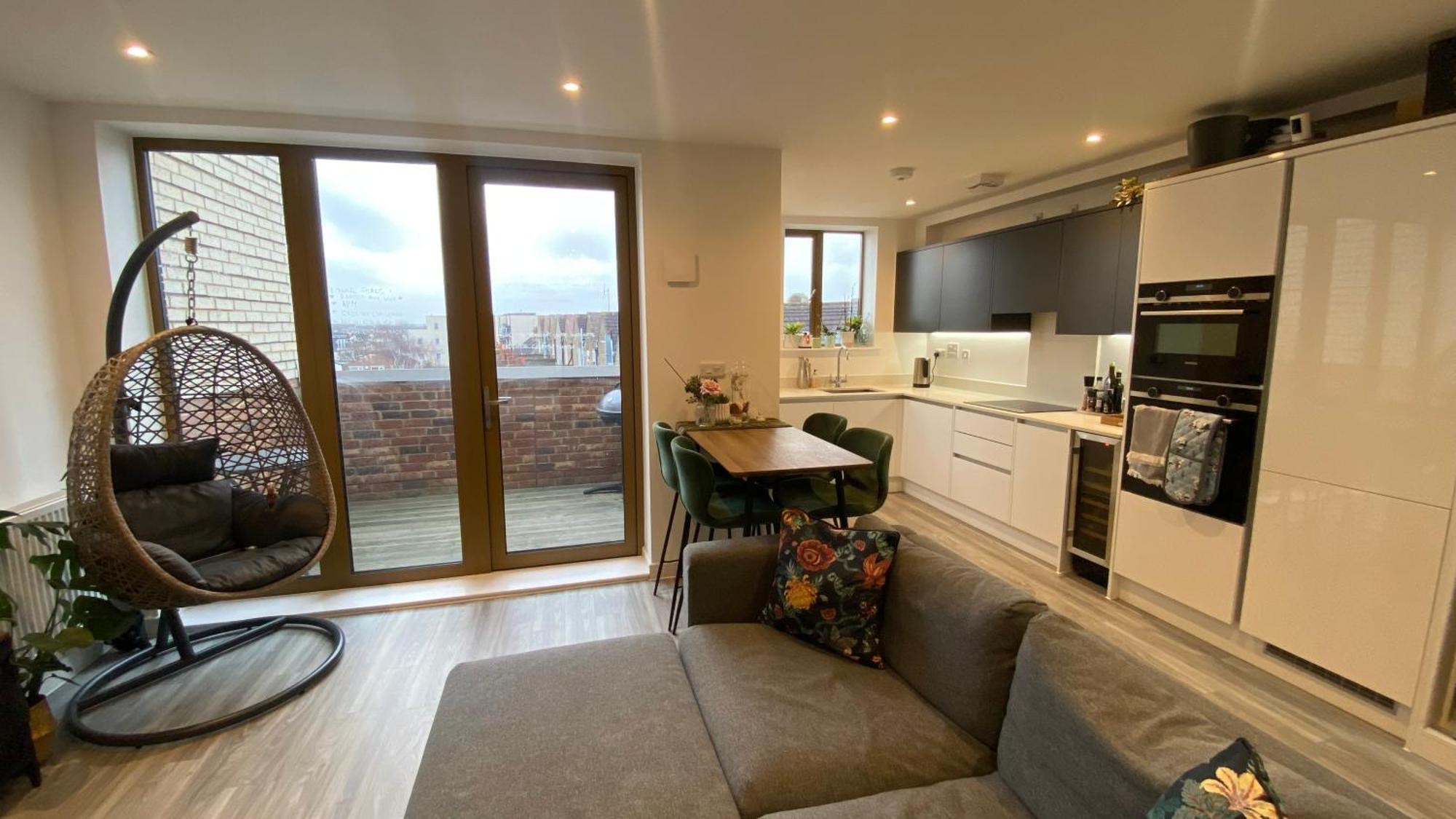 London Luxe: Stylish Studio Exterior photo